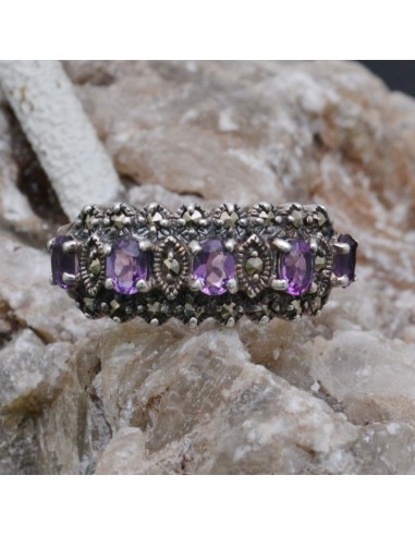Anello incastonato con Ametista e Marcassite in argento 925%o Sterling Silver Anello thailandese