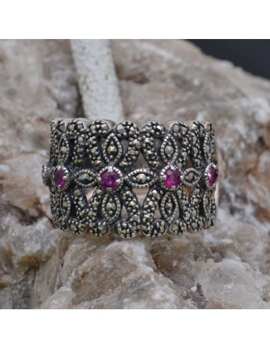 Anello incastonato con Rubini e Marcassite in argento 925%o Sterling Silver Anello thailandese