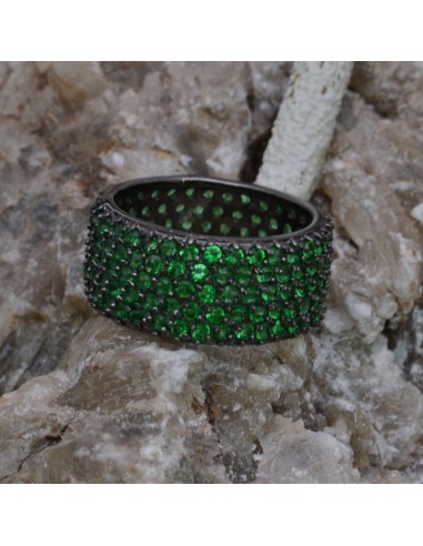 Anello fascia zirconi verdi in argento 925%