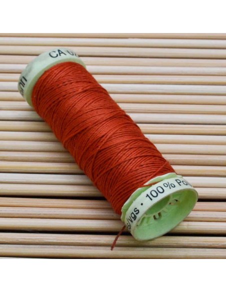 Filo Gutermann Asole 30 poliestere 0,3 mm 30 mt 1pz - Gioie d'Oriente