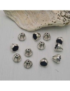 Copriperla cono a righe in metallo argento 7x7mm 12pz Gioie d'Oriente
