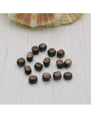 Distanziatore a cilindro cubiche  a  piccola 2 mm 16 pz in metallo per bigiotteria