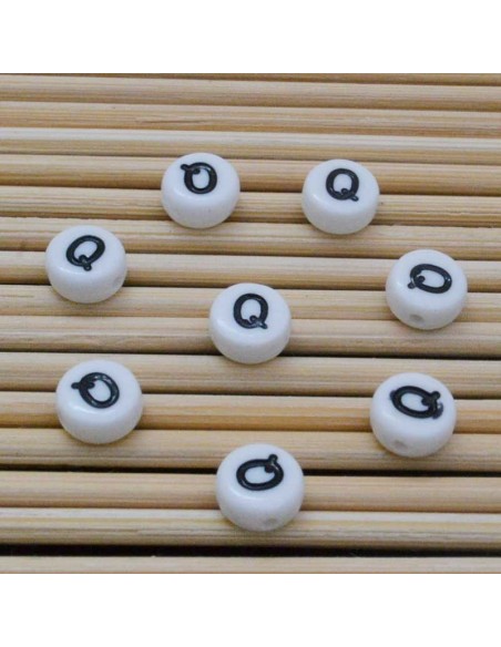 Perline lettera Q scritta nera plastica bianca 7mm 12pz Bigiotteria GDO | Gioie d'Oriente