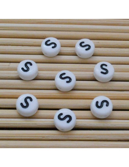 Perline lettera S scritta nera plastica bianca 7mm 12pz Bigiotteria GDO | Gioie d'Oriente