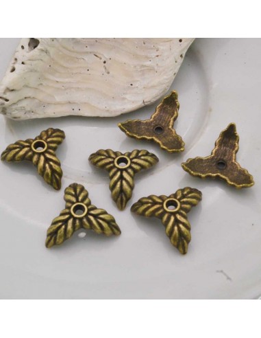 Copri perla tre foglie in metallo bronzo 14mm 6pz Gioie d'Oriente