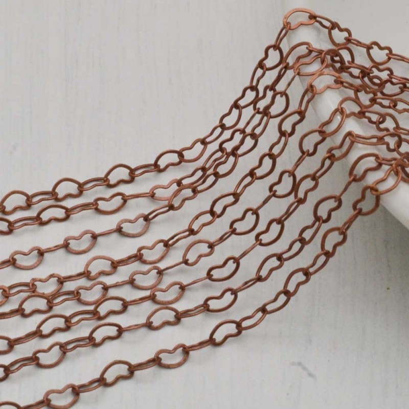 Catena maglia cuore in ottone anelli piatti saldati 3 x 4.2 mm 1 mt Gioie d'Oriente