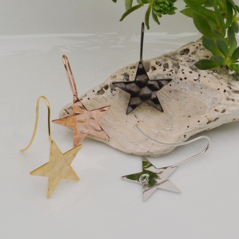 Monachelle in ottone oro con stella martellata 20x30mm 1 paio | GDO