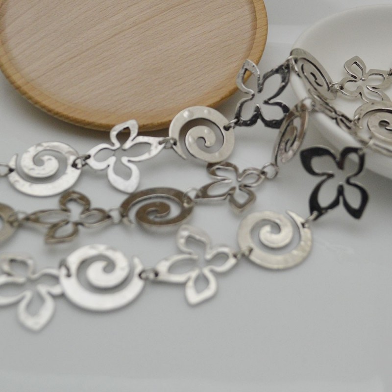 catena con fantasia argento antico forma spirale 22 mm e fiore 25 mm  1mt per orecchini collane e bracciali fai da te