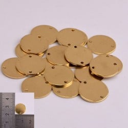 Ciondoli rotondi in ottone oro da incidere 15 mm 2 fori 2pz Gioie d'Oriente