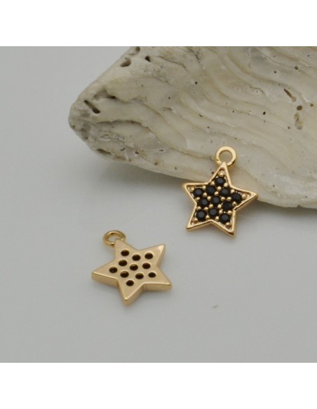 Ciondolo stella in rame dorato con zirconi neri 8x10 mm 1pz Gioie d'Oriente
