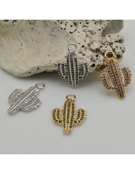Ciondolo cactus in ottone con zirconi verdi 15x21 mm 1pz Gioie d'Oriente