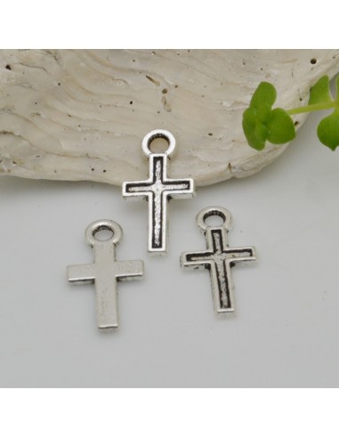 CIONDOLO CROCE col argento 8.3 x 15.5 mm conf  22 pz in metallo per le tue creazioni 
