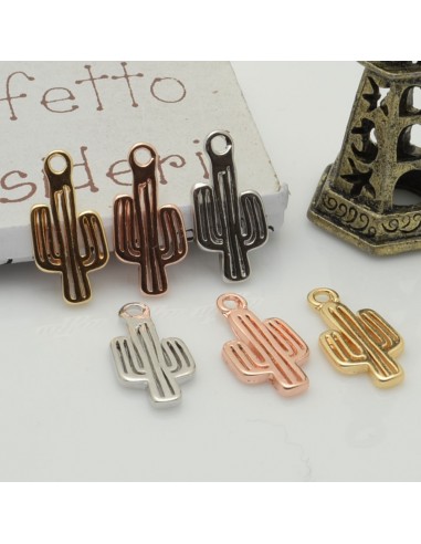 Ciondolo cactus piccolo 8x16mm ottone 2pz | GDO