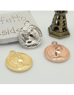 Ciondolo medaglia moneta in ottone 20x23 mm 1pz Gioie d'Oriente