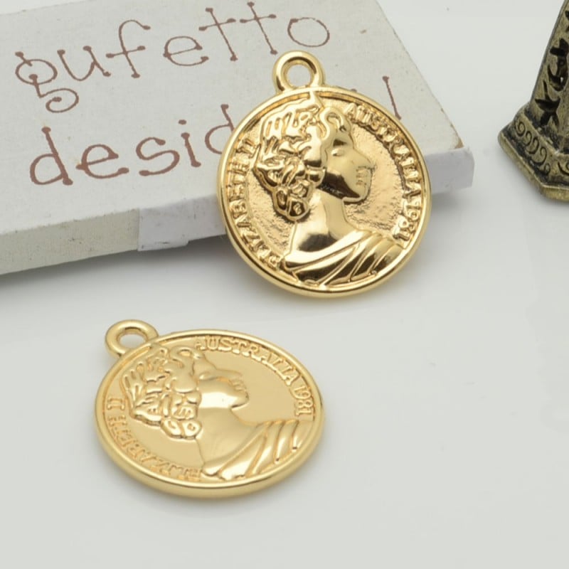 Ciondolo medaglia moneta in ottone 12x15 mm 1pz Gioie d'Oriente