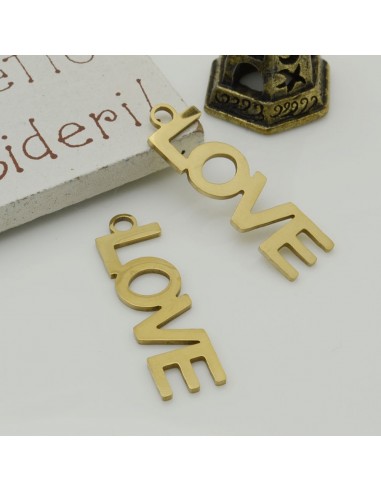 Ciondolo scritta LOVE in acciaio inossidabile 10x30 mm 1pz colore oro Gioie d'Oriente