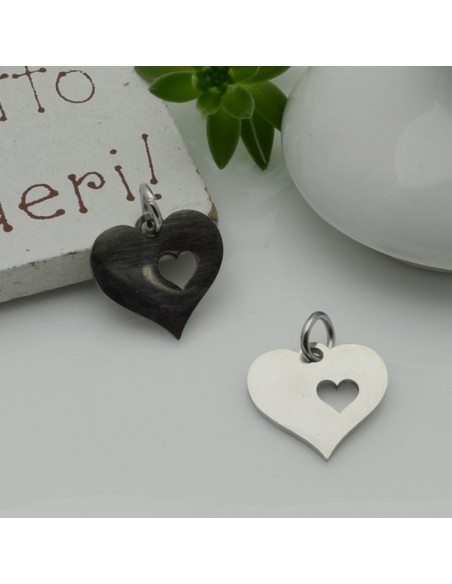 Ciondolo cuore con cuoricino vuoto in acciaio inossidabile 13 mm 1pz colori vari Gioie d'Oriente