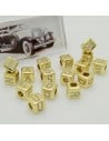 Perlina cubo alfabeto in ottone oro con strass 7,5 mm foro 3,5 mm 1pz Gioie d'Oriente