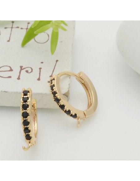Orecchini cerchietti tondi in ottone oro chiaro con zirconi neri 14mm 1 paio | GDO
