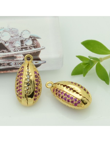 Ciondolo conchiglia in ottone oro con zirconi 10x18 mm 1pz Gioie d'Oriente