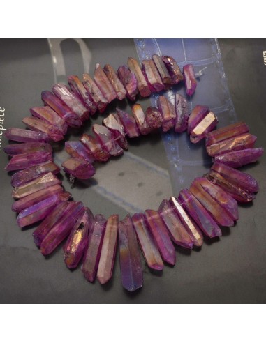 cristallo naturale colorato fucsia  forma Bullet lunghi con foro passante alto per tue creazioni