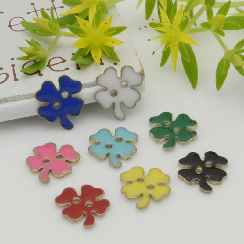 chiusura bottoncino quadrifoglio smaltato con due fori in ottone smaltato sopra e sotto 10 x 11 mm 2 pz