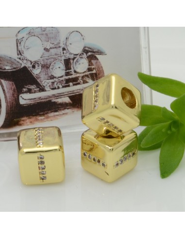 Perlina cubo alfabeto in ottone oro con strass 7,5 mm foro 3,5 mm 1pz Gioie d'Oriente
