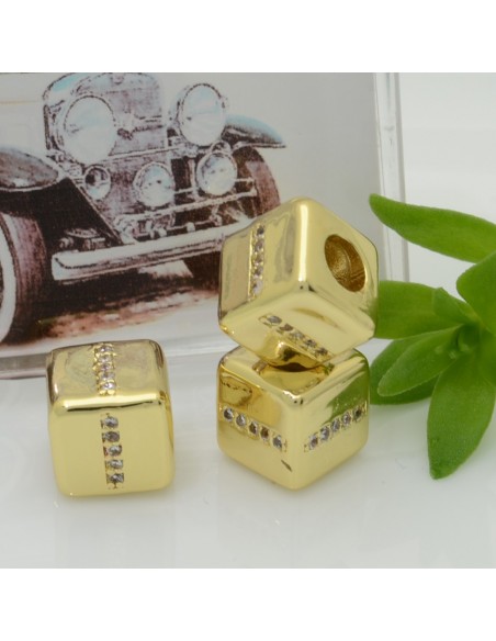 Perlina cubo alfabeto in ottone oro con strass 7,5 mm foro 3,5 mm 1pz Gioie d'Oriente