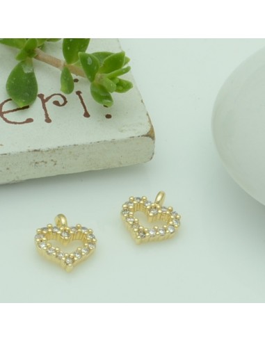 Ciondolo piccolino forma cuore vuoto oro chiaro con zirconi 7 x 8 mm in ottone  per le tue creazioni