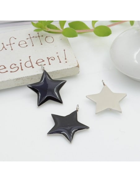 Ciondolo stella in acciaio smaltato 17x19 mm 1pz nero Gioie d'Oriente