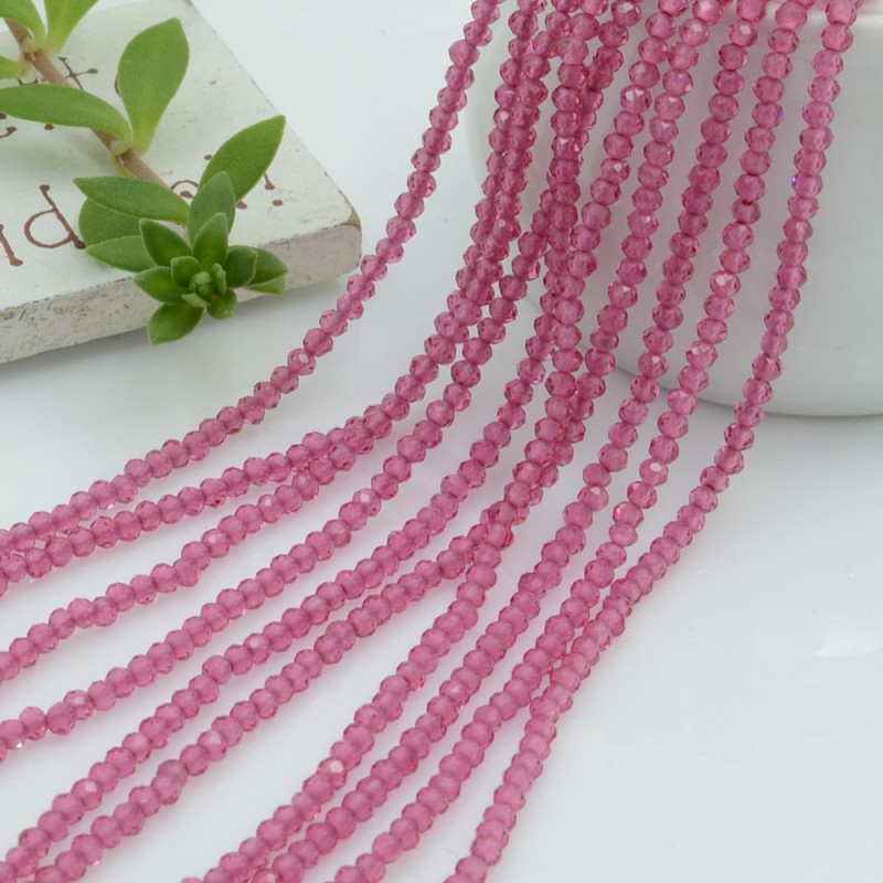 Filo di Zirconi sintetici Rosa Fucsia sfaccettati piccolissimi 2-2.5mm | GDO