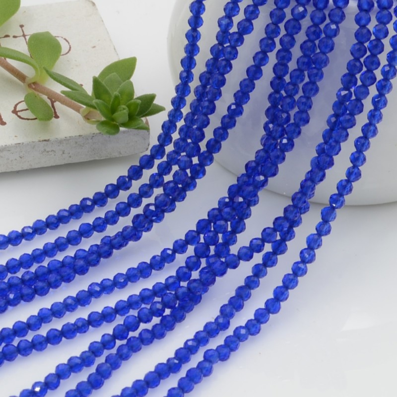 Filo di Zirconi sintetici Bluette sfaccettati piccolissimi 2-2.5mm | GDO
