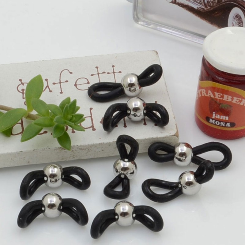 Gommini Terminali con pallina in acciaio connettori per catenelle occhiali 4 x 20 mm 10 pz argento silicone nero