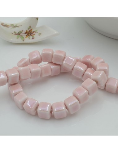 Perle in ceramica quadrata smaltata rosa chiaro 8mm 40pz