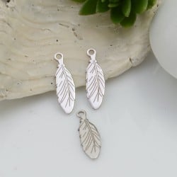 Ciondolo piuma in argento 925 rodiato 12.5 x 3.5 mm 1pz Gioie d'Oriente 2