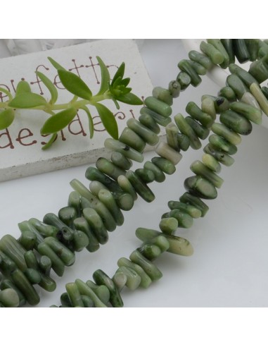 filo pietre ramo corallo liscio colore verde militare chiaro 8 - 17 mm circa 110 pz 40 cm  per i tuoi gioielli alla moda!!