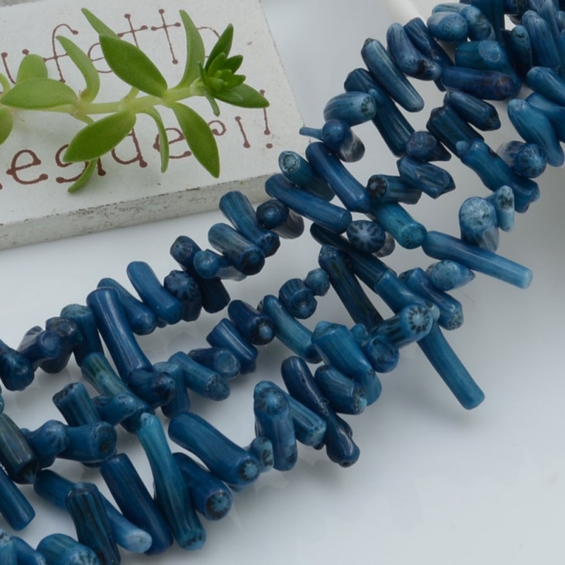 filo pietre ramo corallo liscio colore blu 8 - 17 mm circa 110 pz 40 cm  per i tuoi gioielli alla moda!!