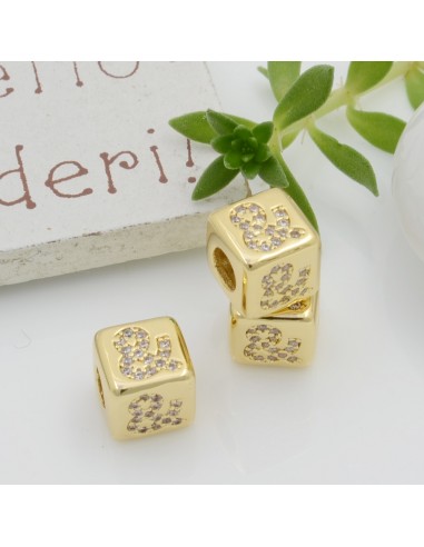 Cubetti strass oro vari disegni 7.5 mm foro 3.5 mm 1 pz per le tue creazioni fai da te!!