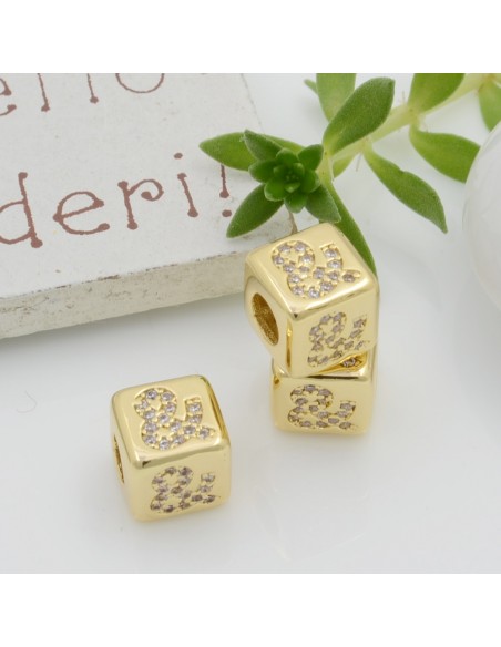 Cubetti strass oro vari disegni 7.5 mm foro 3.5 mm 1 pz per le tue creazioni fai da te!!