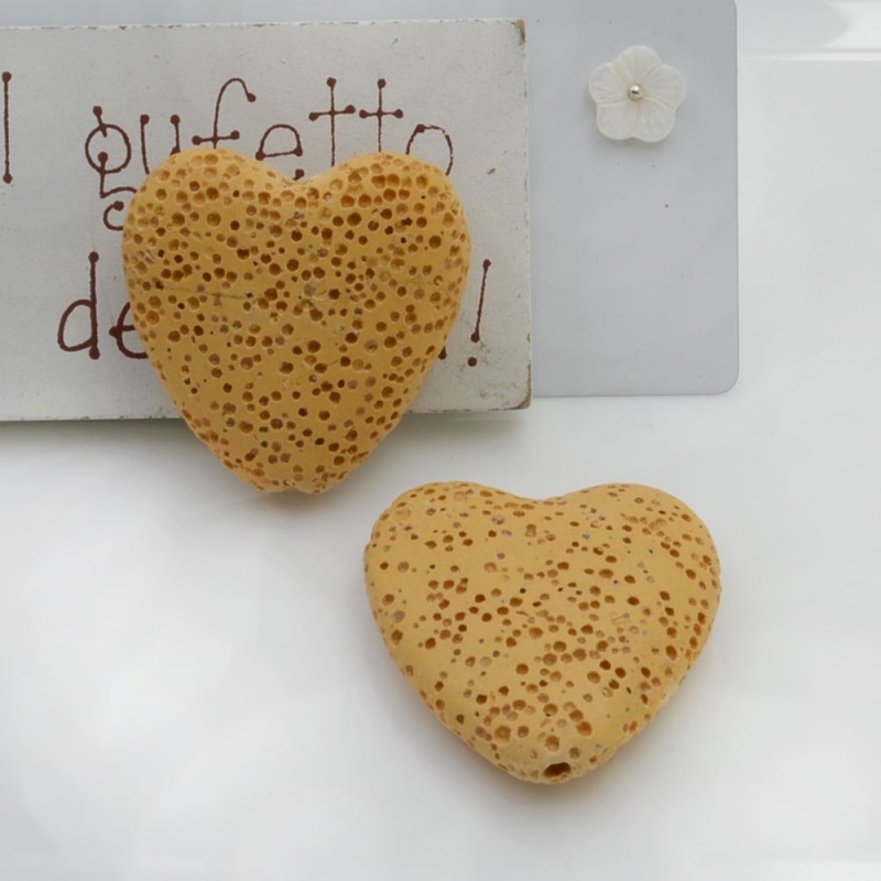 Cuore in pietra lavica 30 mm Giallo Gioie d'Oriente