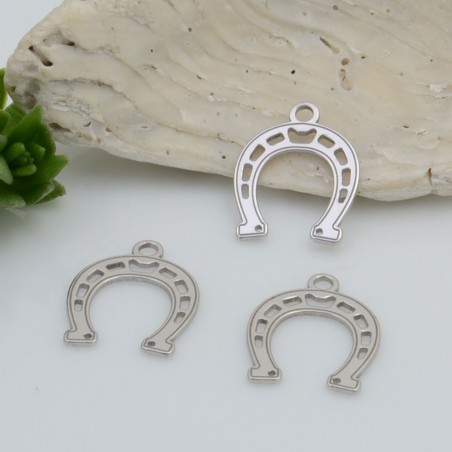 Ciondolo ferro di cavallo in argento 925 rodiato 12 x 9 mm 1pz Gioie d'Oriente