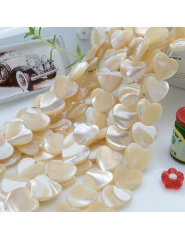 1 filo MADREPERLA NATURALE forma cuore liscio colore beige 11.5 mm 28 pz 40 cm per le tue creazioni!!