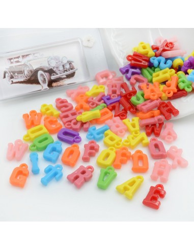 Ciondoli lettere di plastica colorata 14x9mm circa 300pz bigiotteria GDO | Gioie d'Oriente