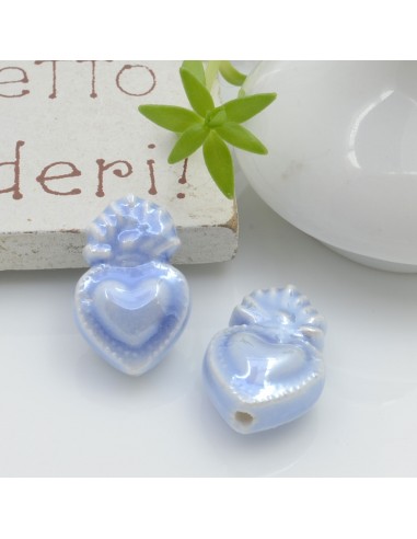 Perla a forma di cuore sacro in ceramica luminosa e smaltata colore cielo 16 x 10 mm 2 pz per le tue creazioni alla moda!!