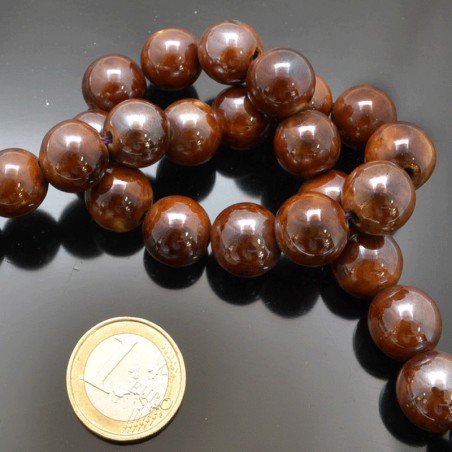 Filo di perle rotonde in ceramica smaltata 16-18 mm 22pz Gioie d'Oriente