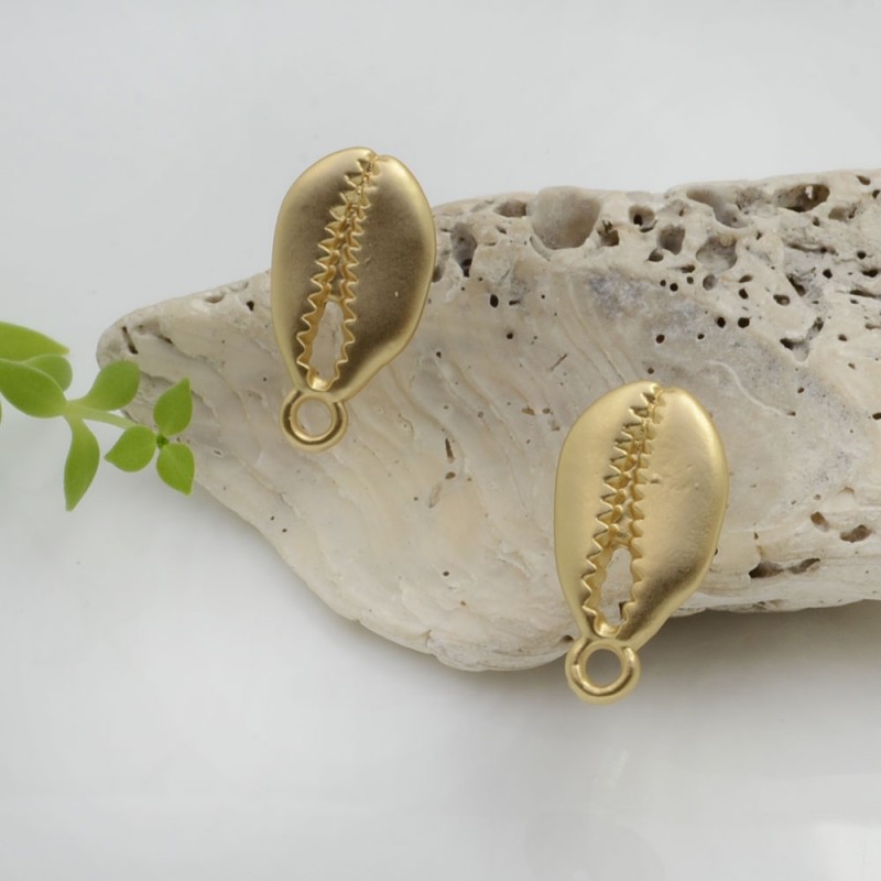 Base orecchini con perno in zama oro a forma di conchiglia 20x10.5mm 1paio