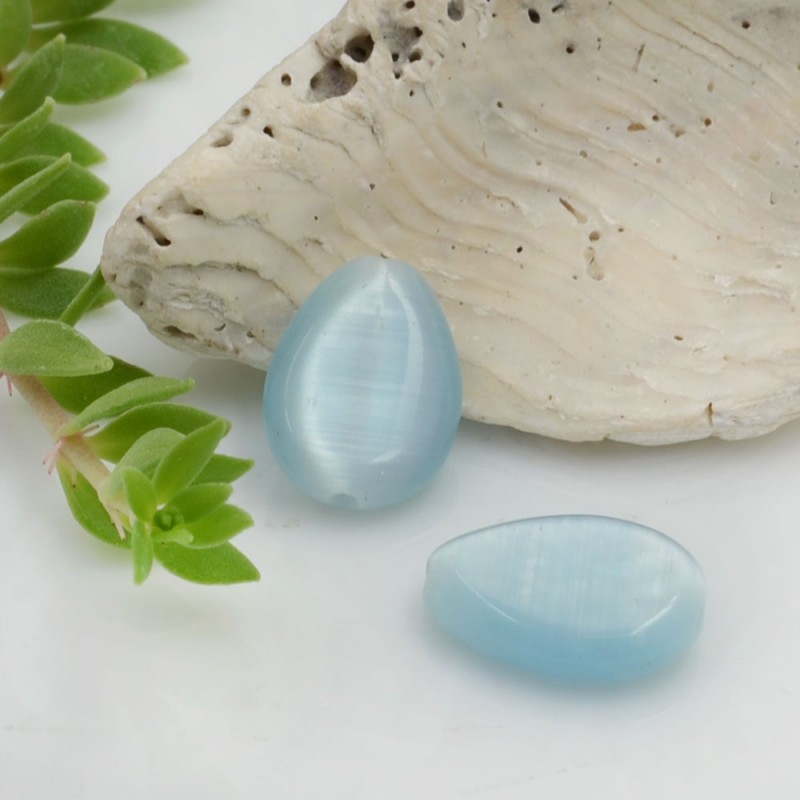 Pietre occhio di gatto a forma di goccia piatta con foro passante colore azzurro chiaro 14 x 10 mm 2 pz per le tue creazioni!!