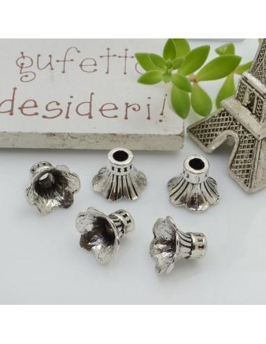 Copri perla campanula in metallo colori varianti 10x8mm Gioie d'Oriente