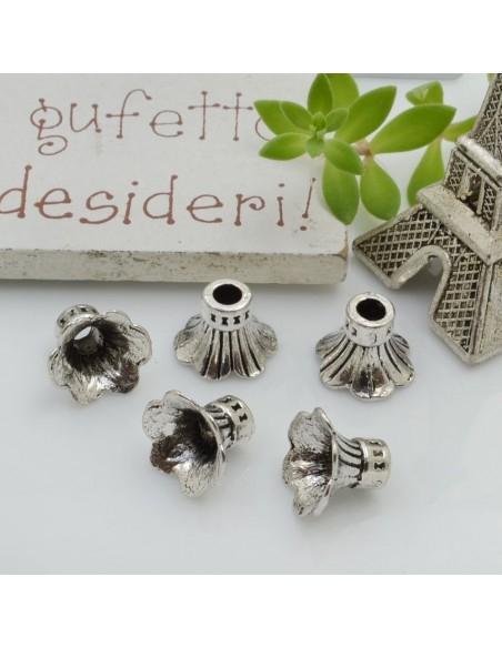 Copri perla campanula in metallo colori varianti 10x8mm Gioie d'Oriente