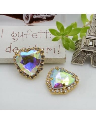 Cuore in vetro colore arcobaleno incastonato con base oro con strass 20mm 1pz | GDO